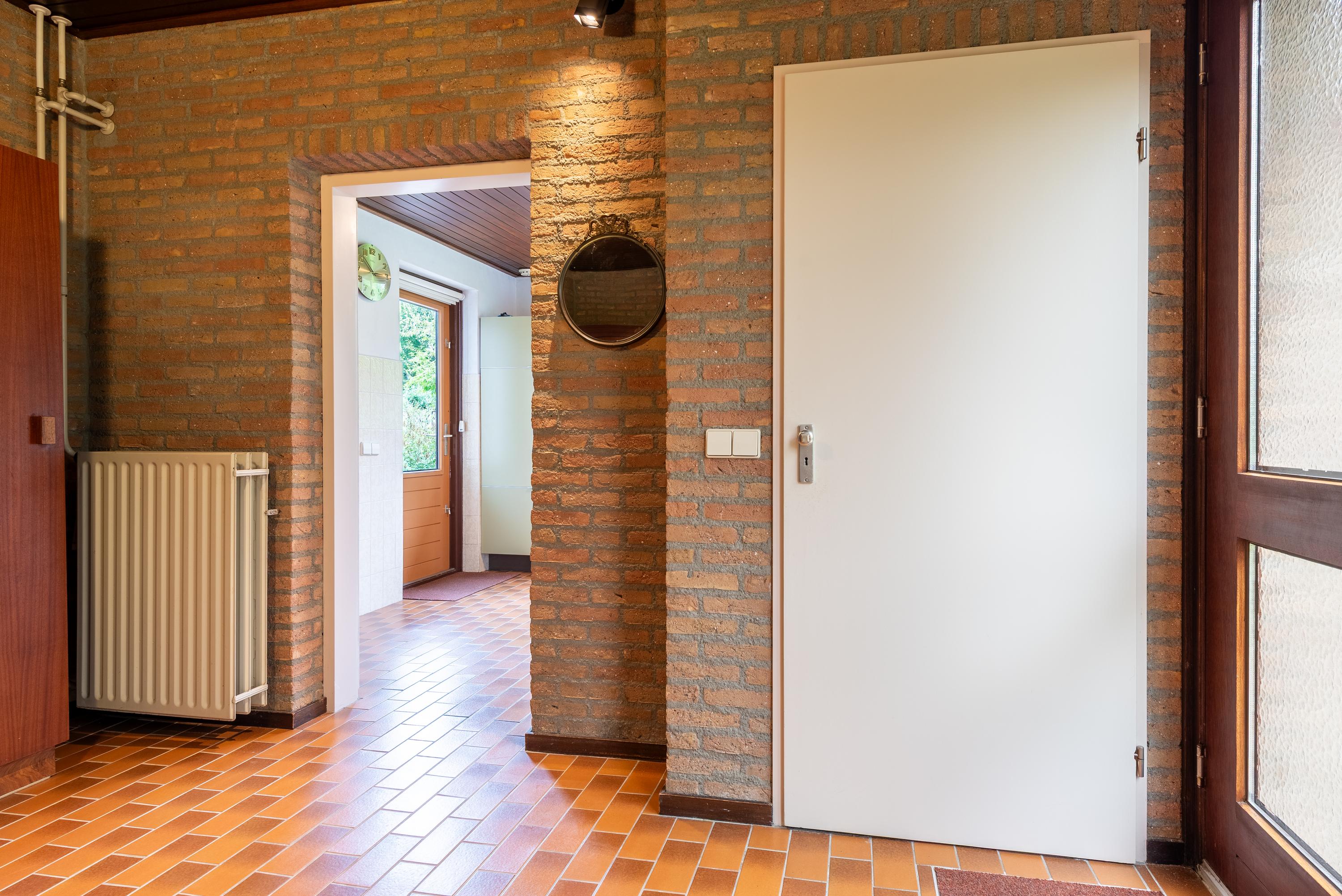 Twee-onder-één-kap te koop: Tweelingenlaan 7, Eindhoven