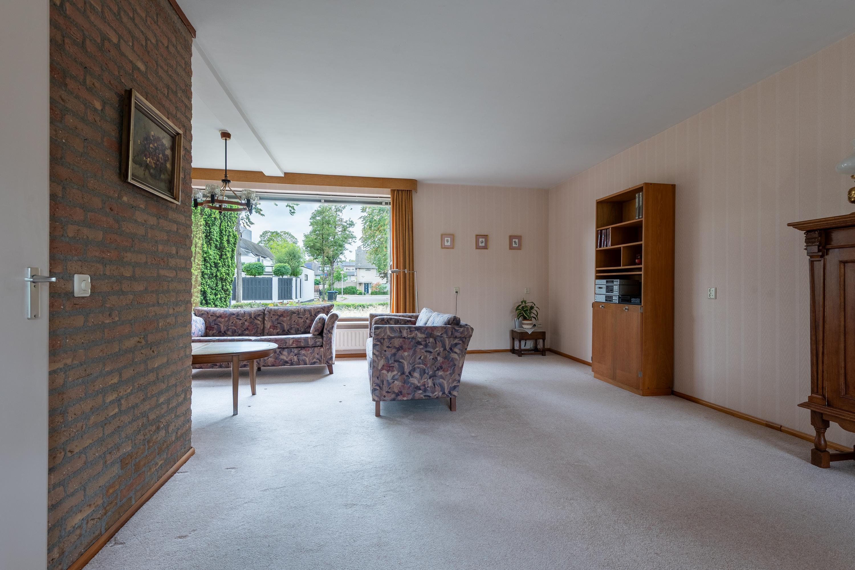 Twee-onder-één-kap te koop: Tweelingenlaan 7, Eindhoven