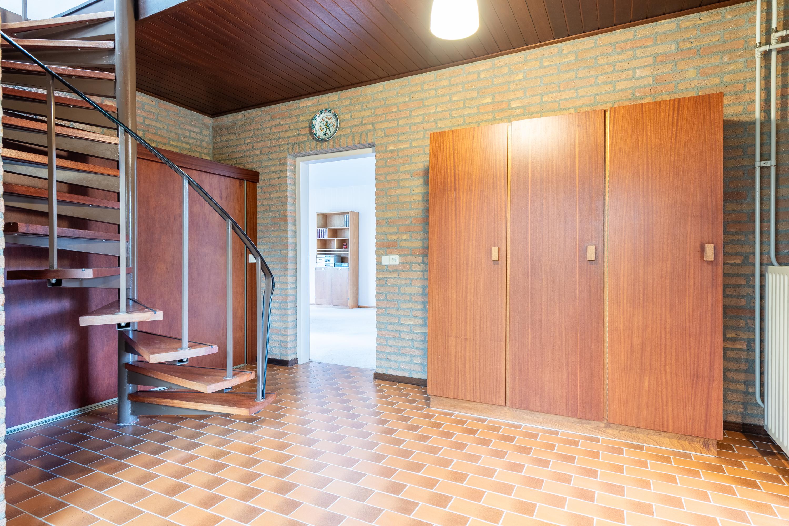 Twee-onder-één-kap te koop: Tweelingenlaan 7, Eindhoven