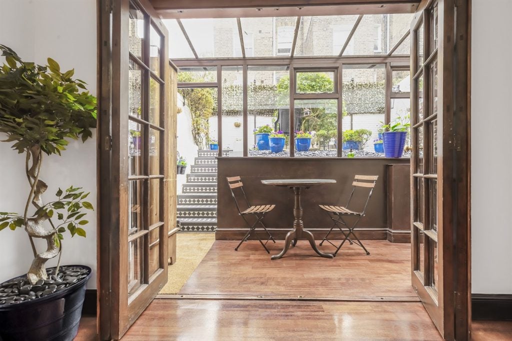 Flat Edith Grove in Greater London