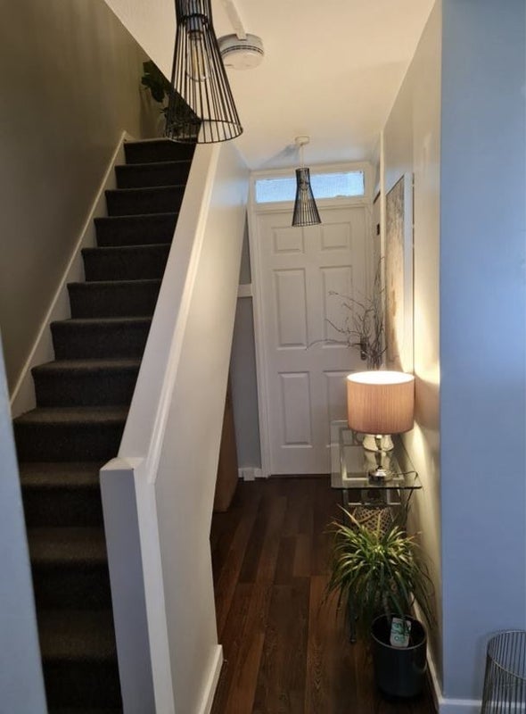 Room Vicars Oak Road in Greater London