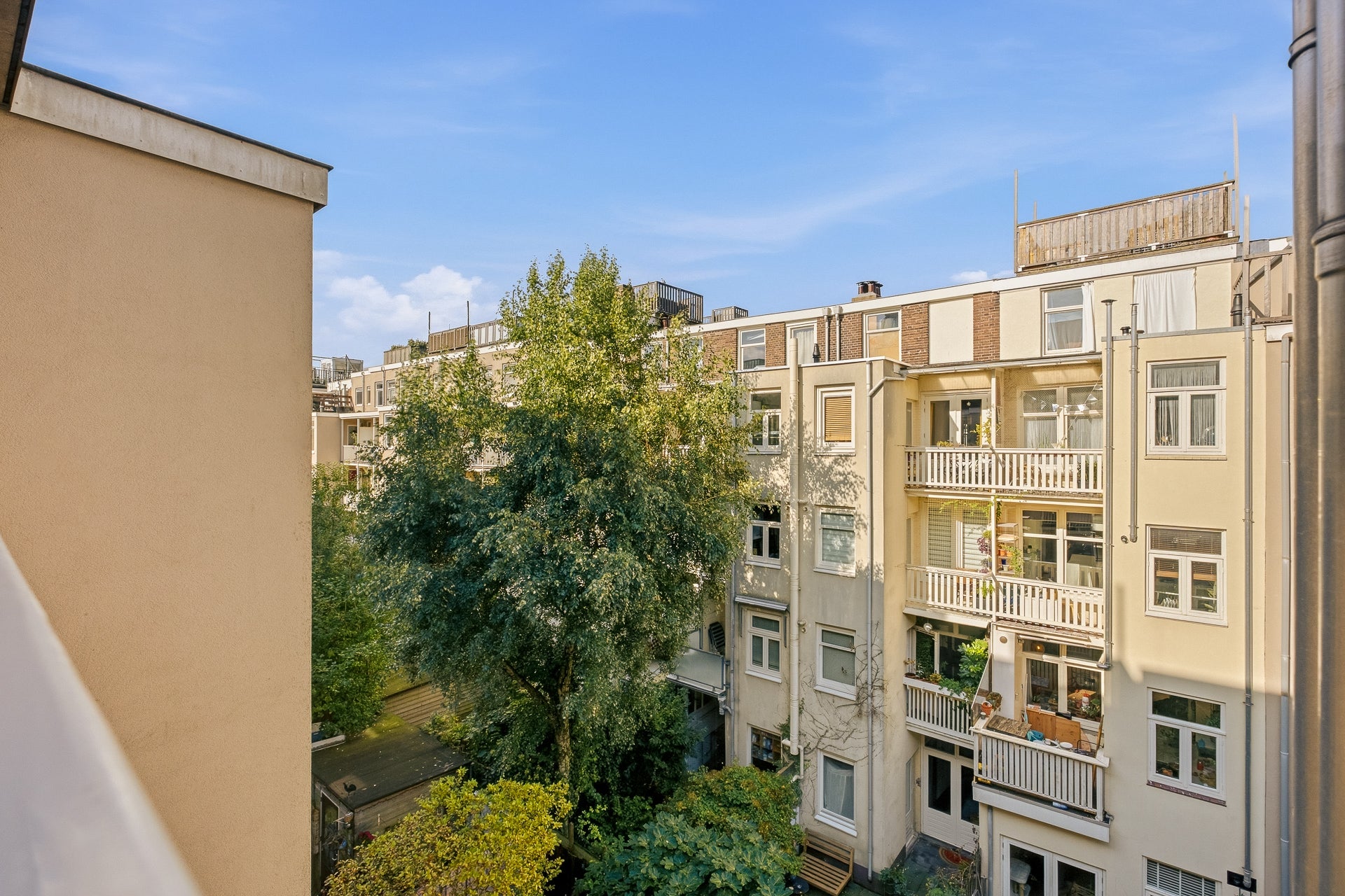 Studio te koop: Van Hogendorpstraat 62-3, Amsterdam