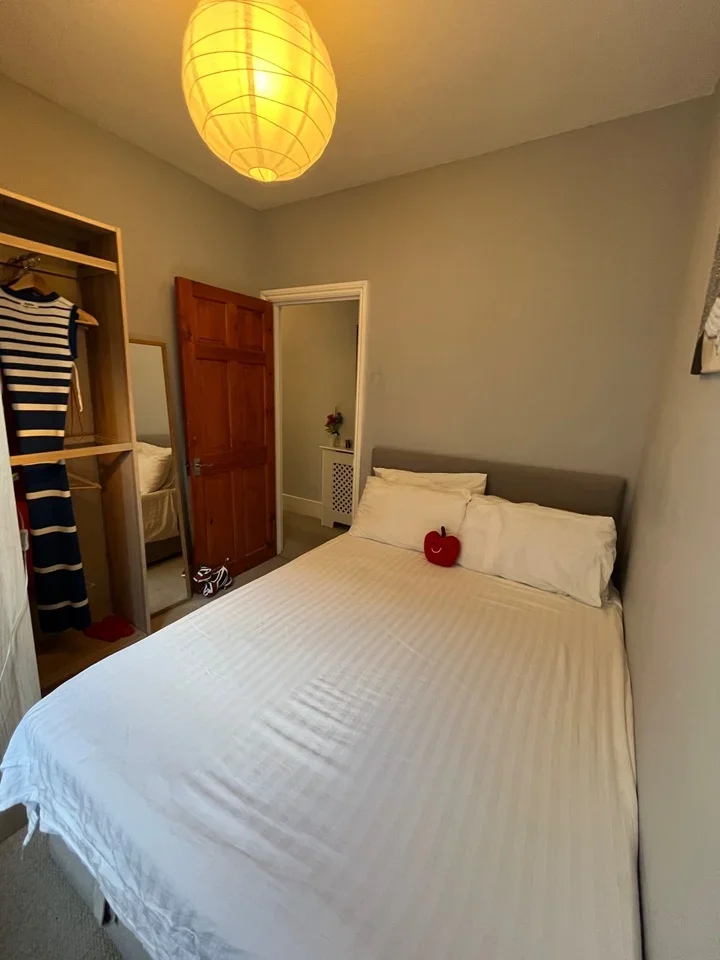 Flat Glasford Street in Greater London