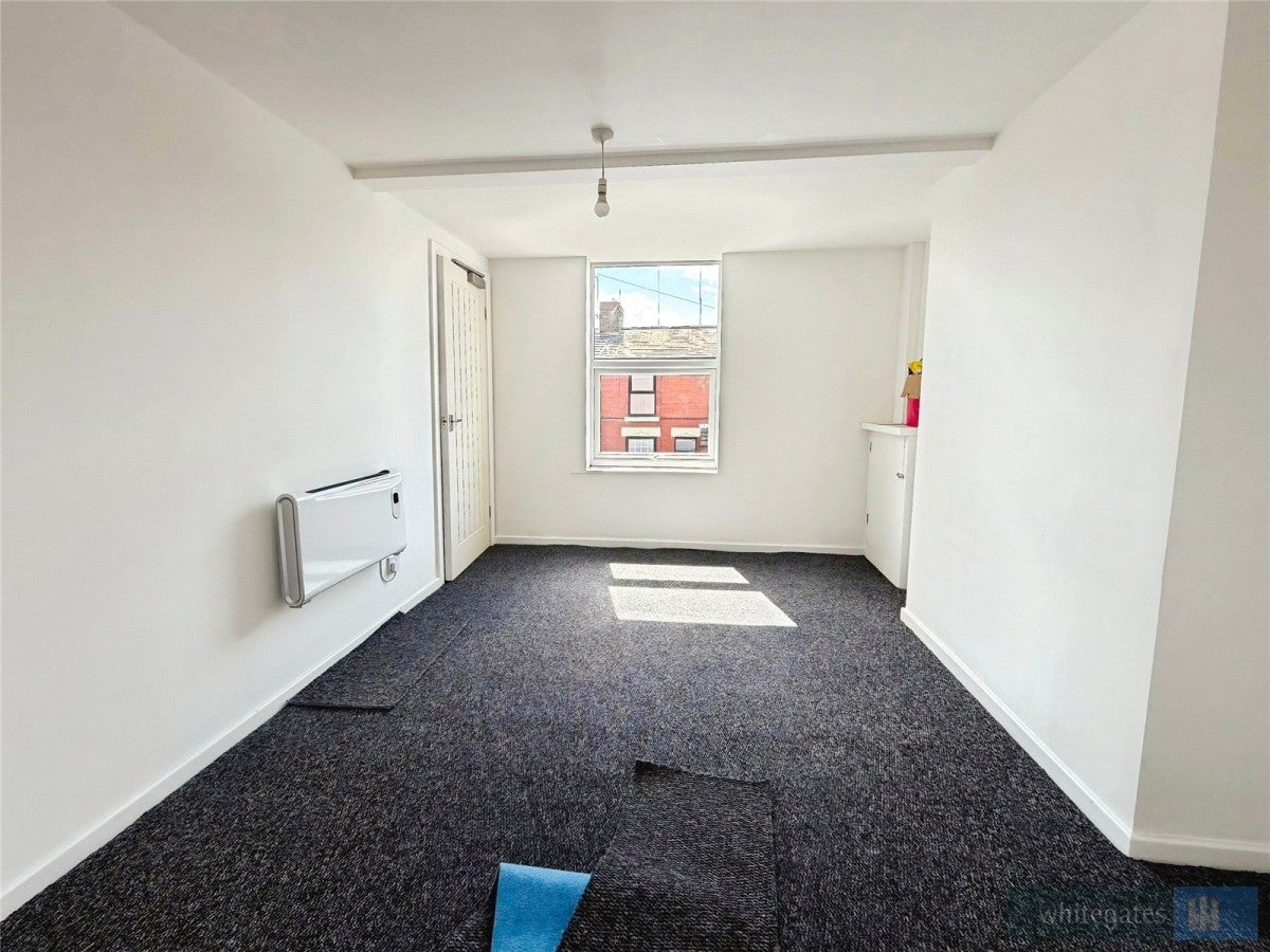 Flat Evans Street in Prescot