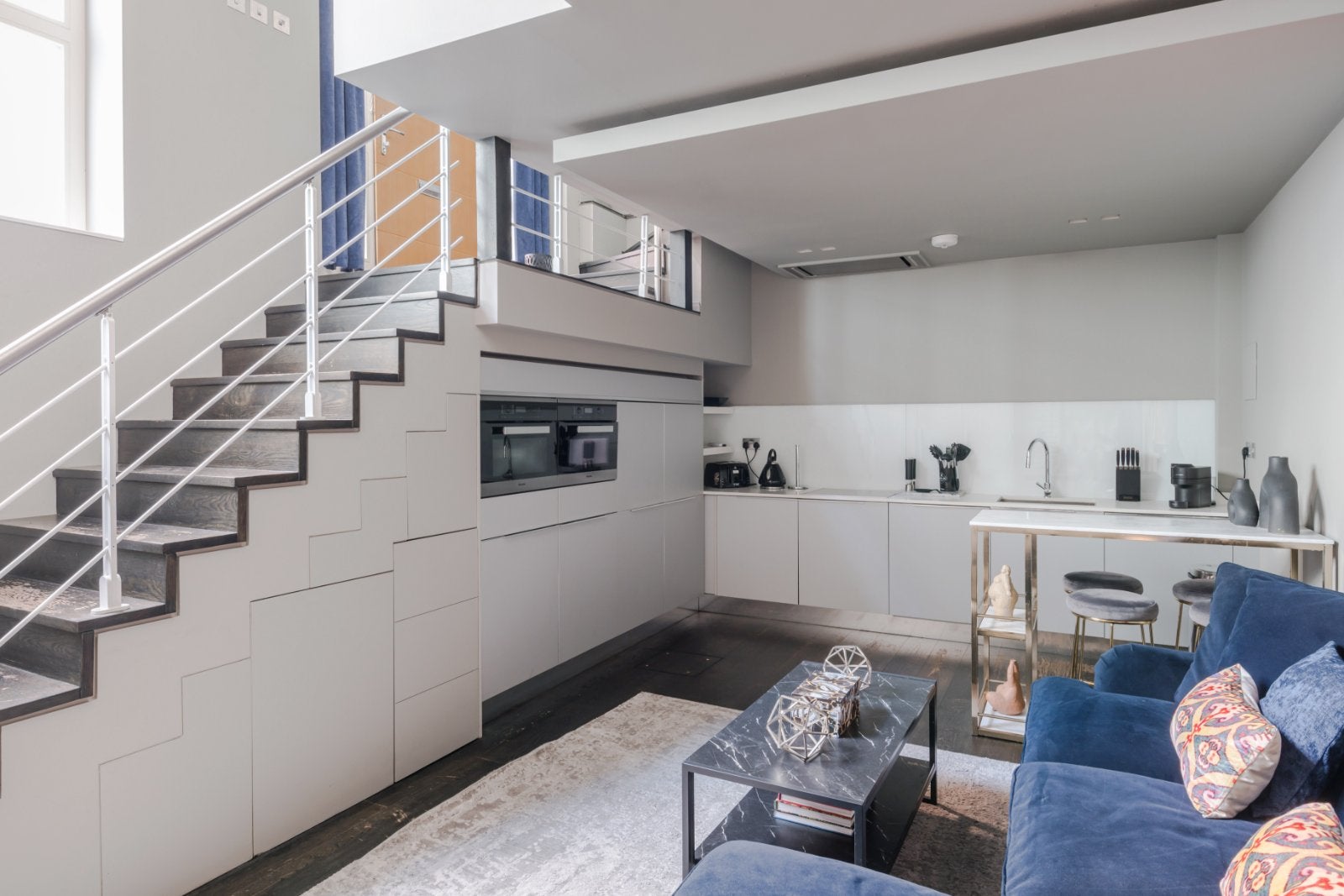 House Stukeley Street in Greater London