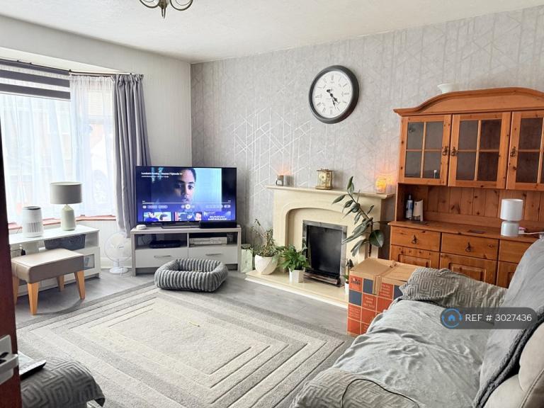 House The Lynch in Nuneaton and Bedworth