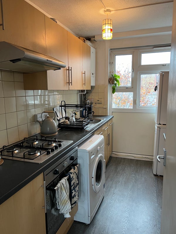 Room Mansford Street in Greater London