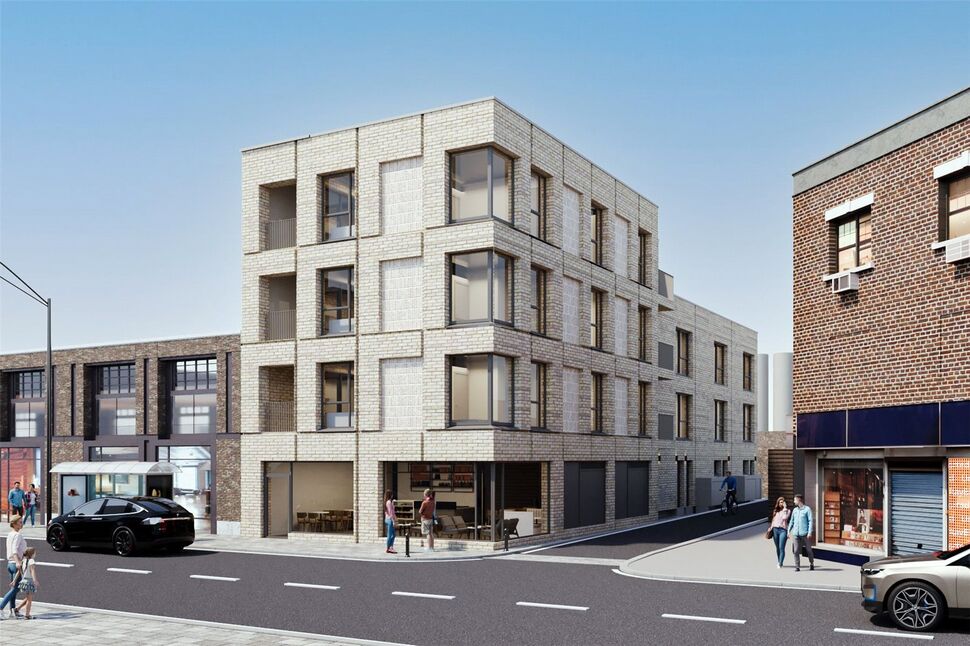 Flat Upton Lane in Greater London