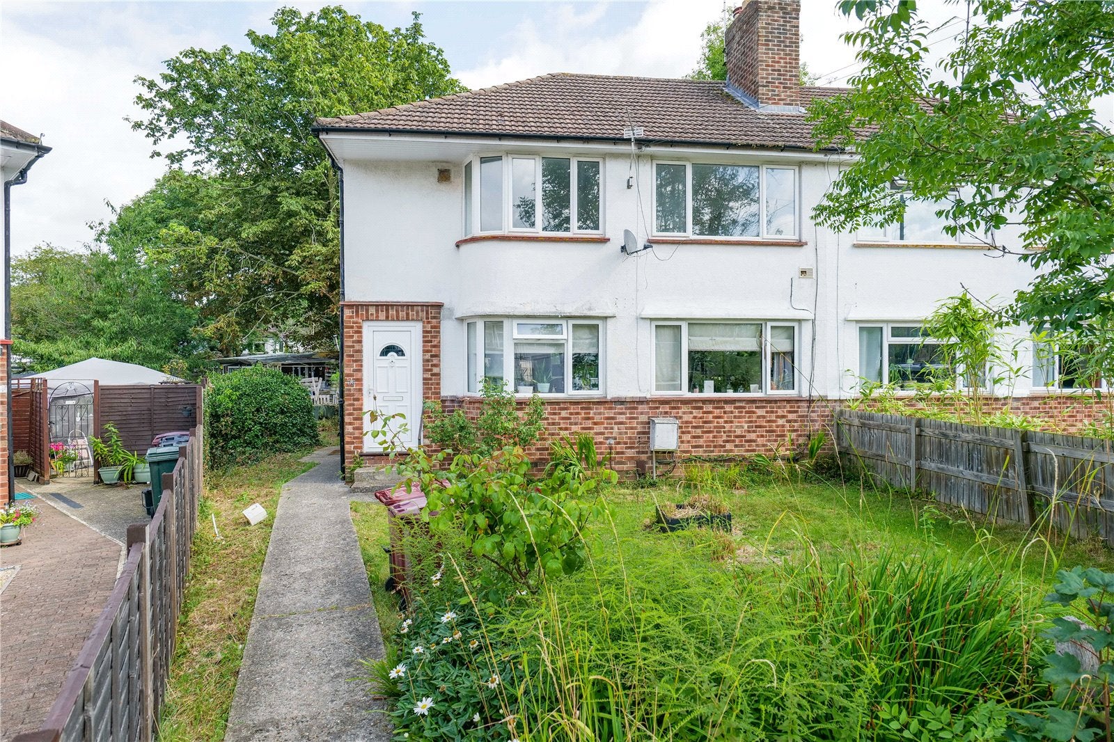 Flat Windermere Road in Reading