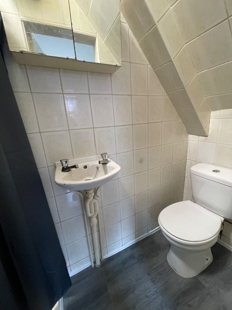 Flat Dorset Terrace in Leeds
