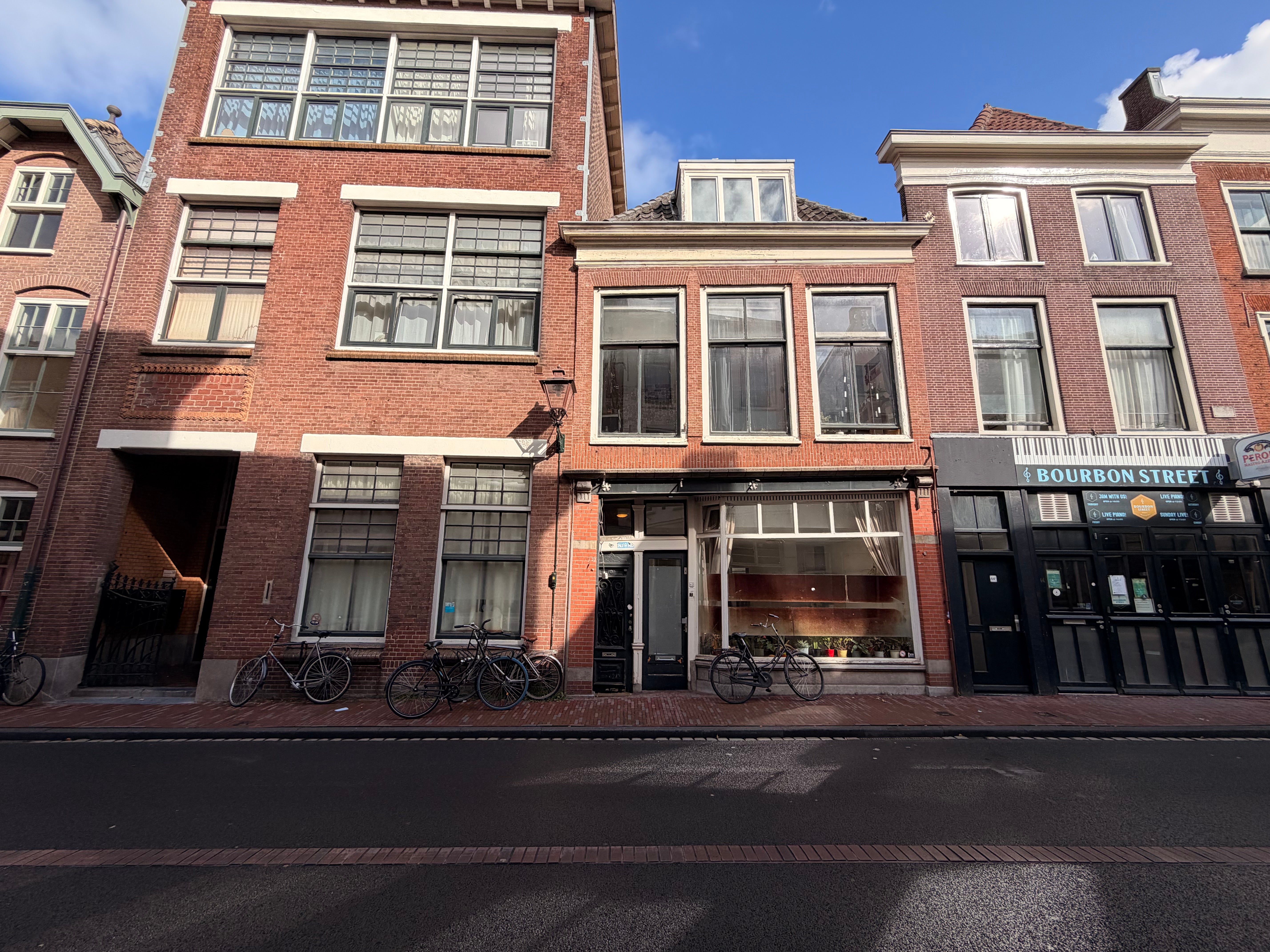 Studio te huur: Noordeinde 42BG, Leiden