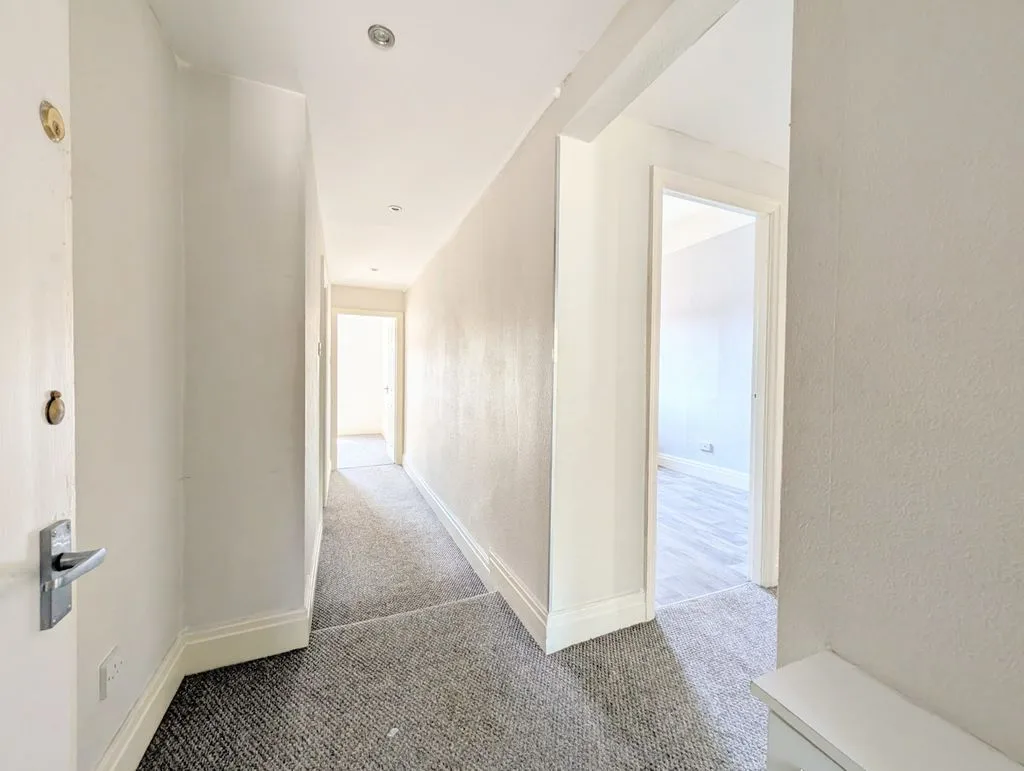 Flat Park Crescent in Treorchy