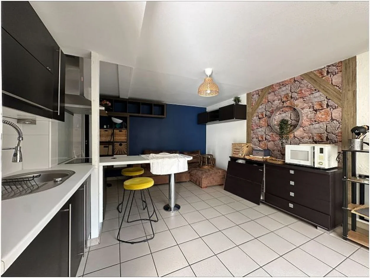 Flat Rue Saint-Eloi in Lille
