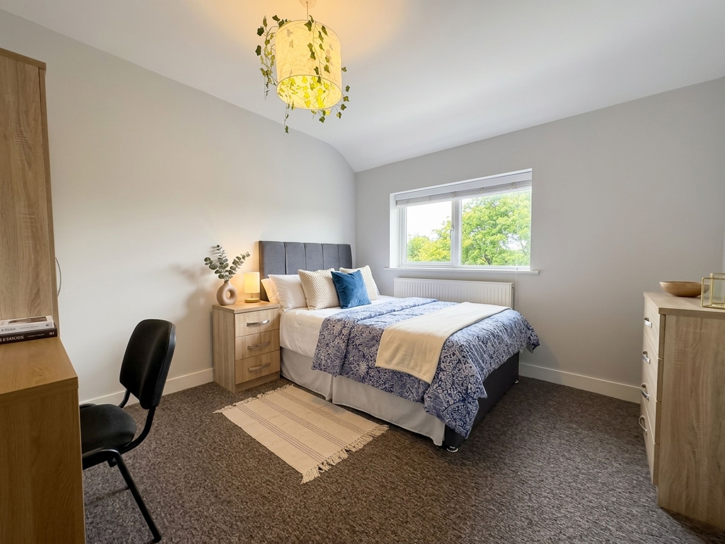 House Pilkington Close in Filton