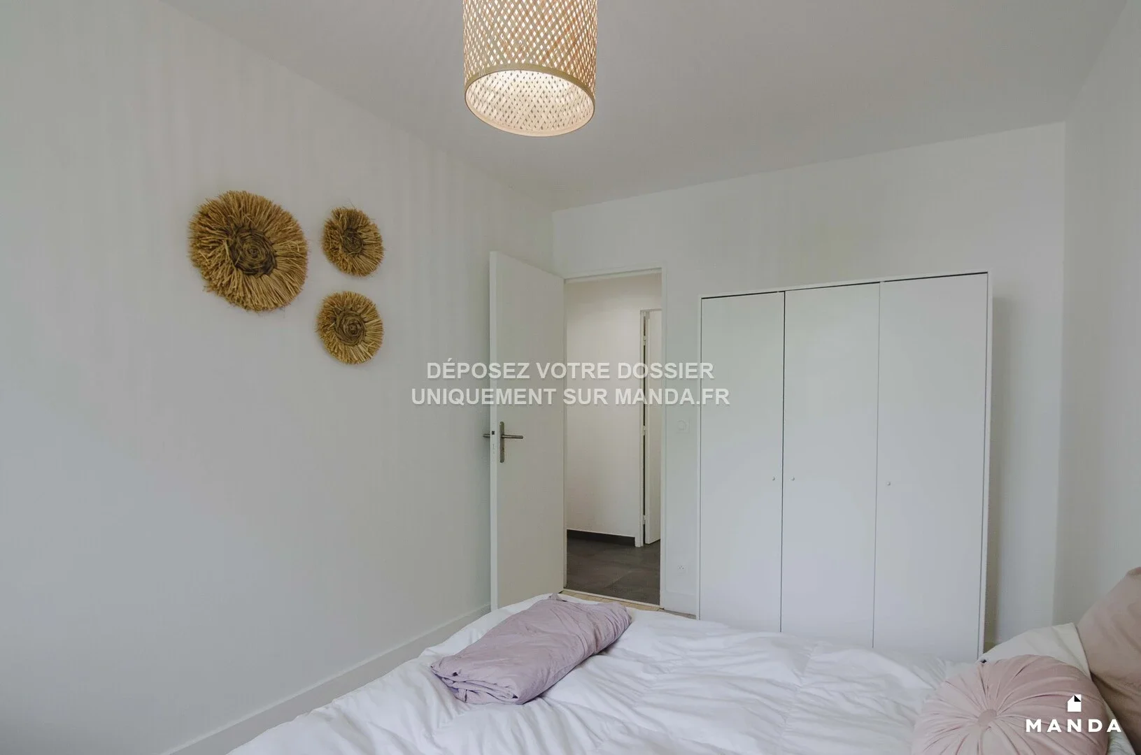 Chambre Rue des Châteaux Saint-Sylvère à Cergy
