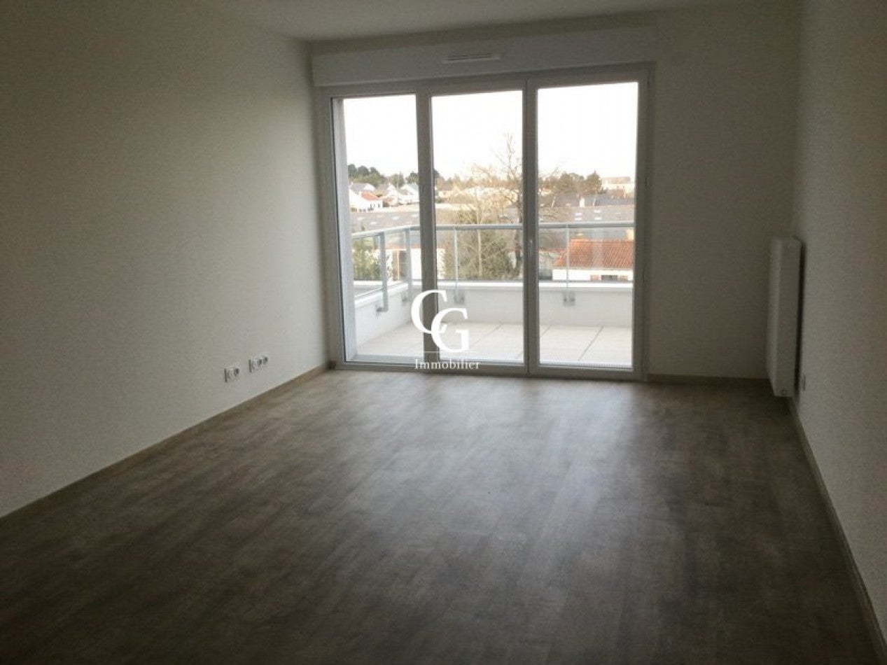 Flat Rue du Plessis Maillard in Sainte-Luce-sur-Loire