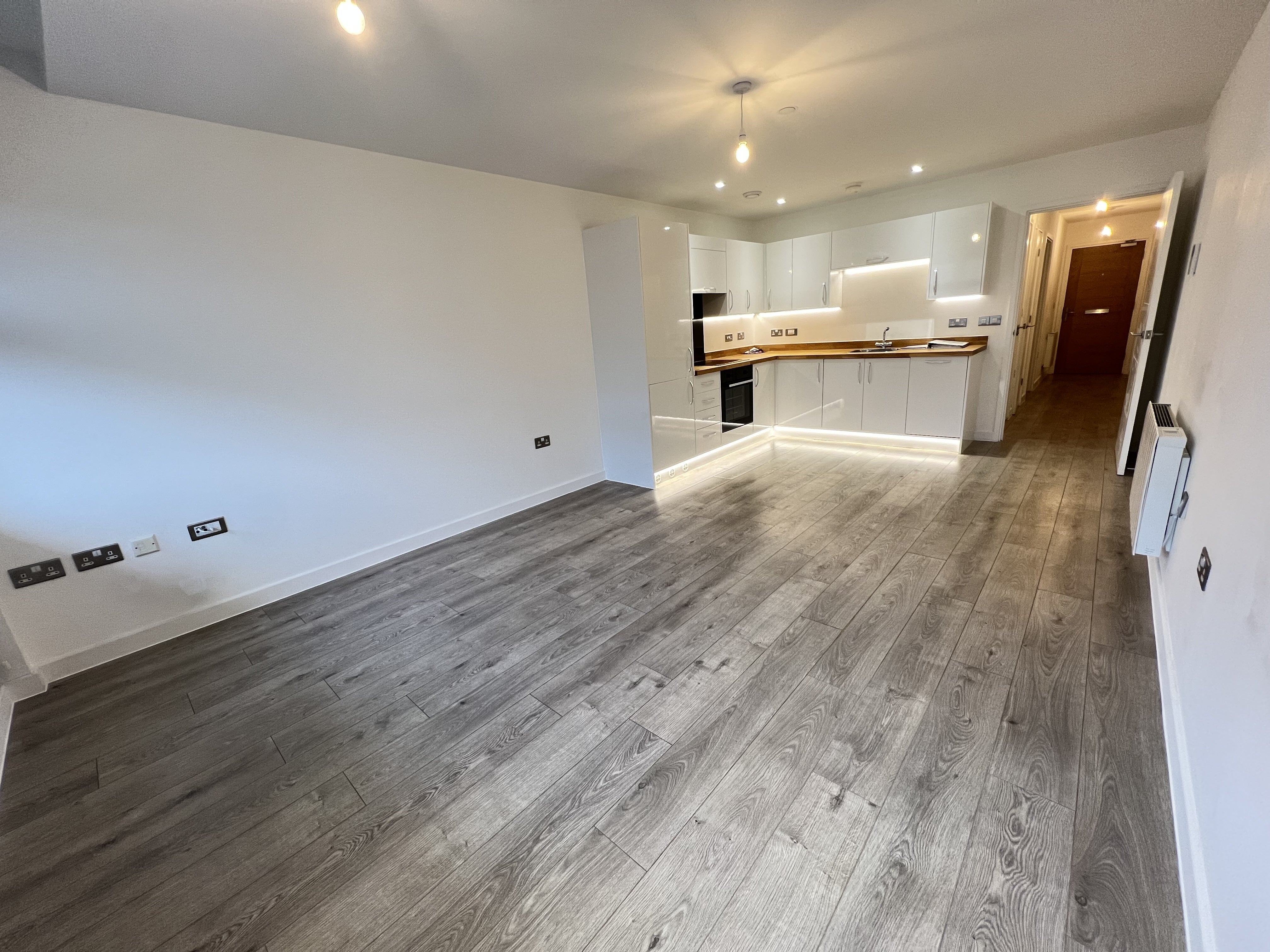Flat Edinburgh Way in Harlow