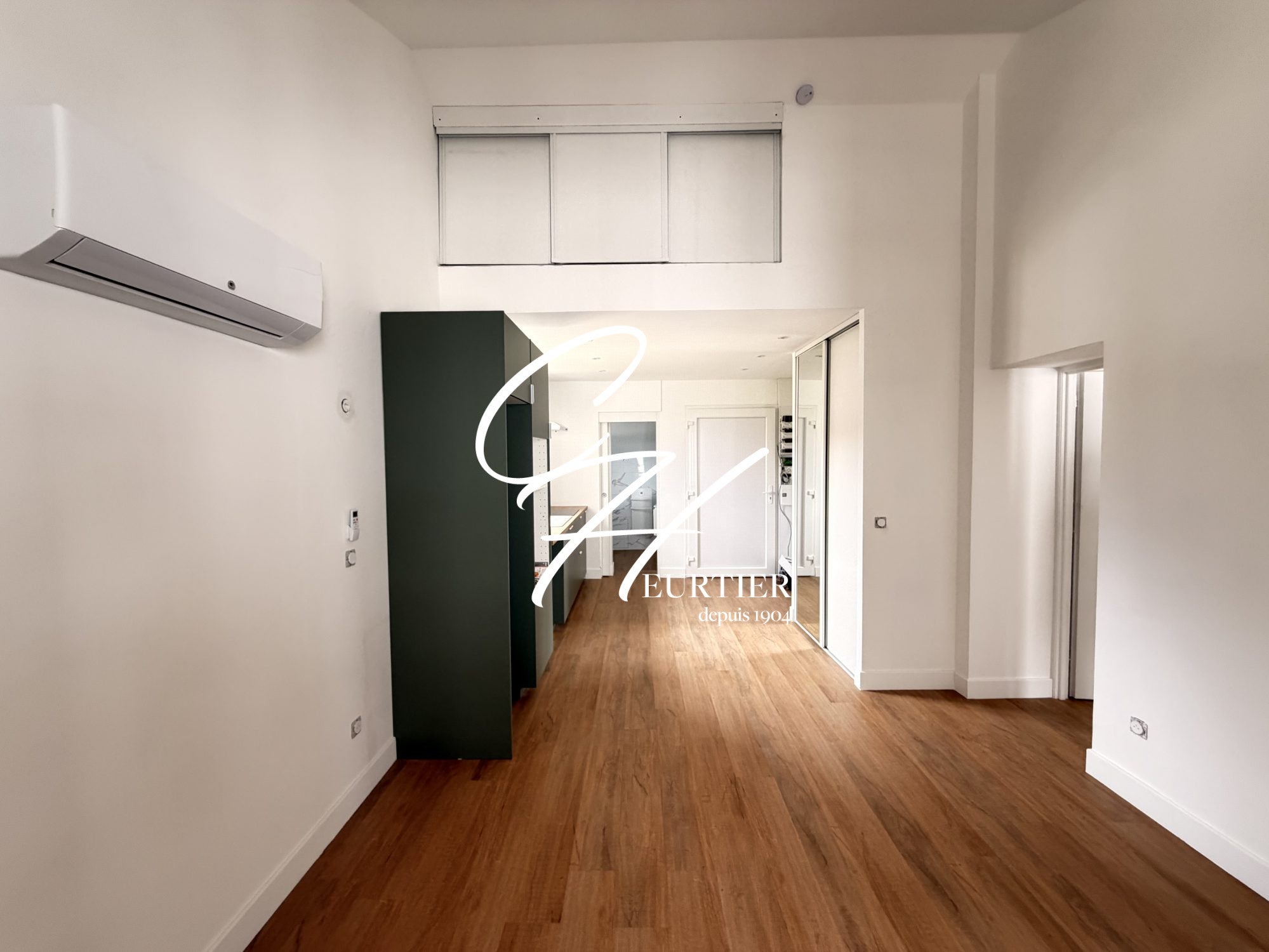 Flat Rue Marbeuf in Grenoble