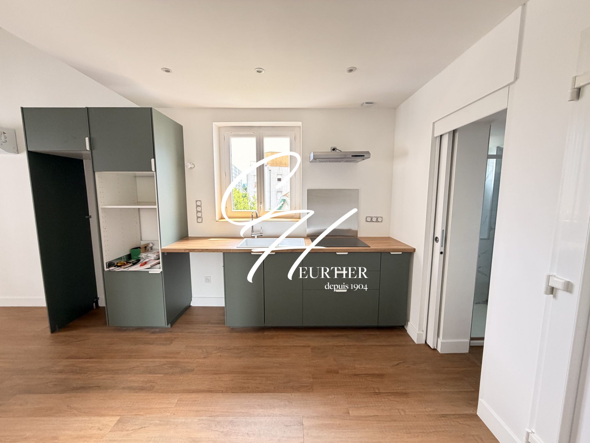 Flat Rue Marbeuf in Grenoble