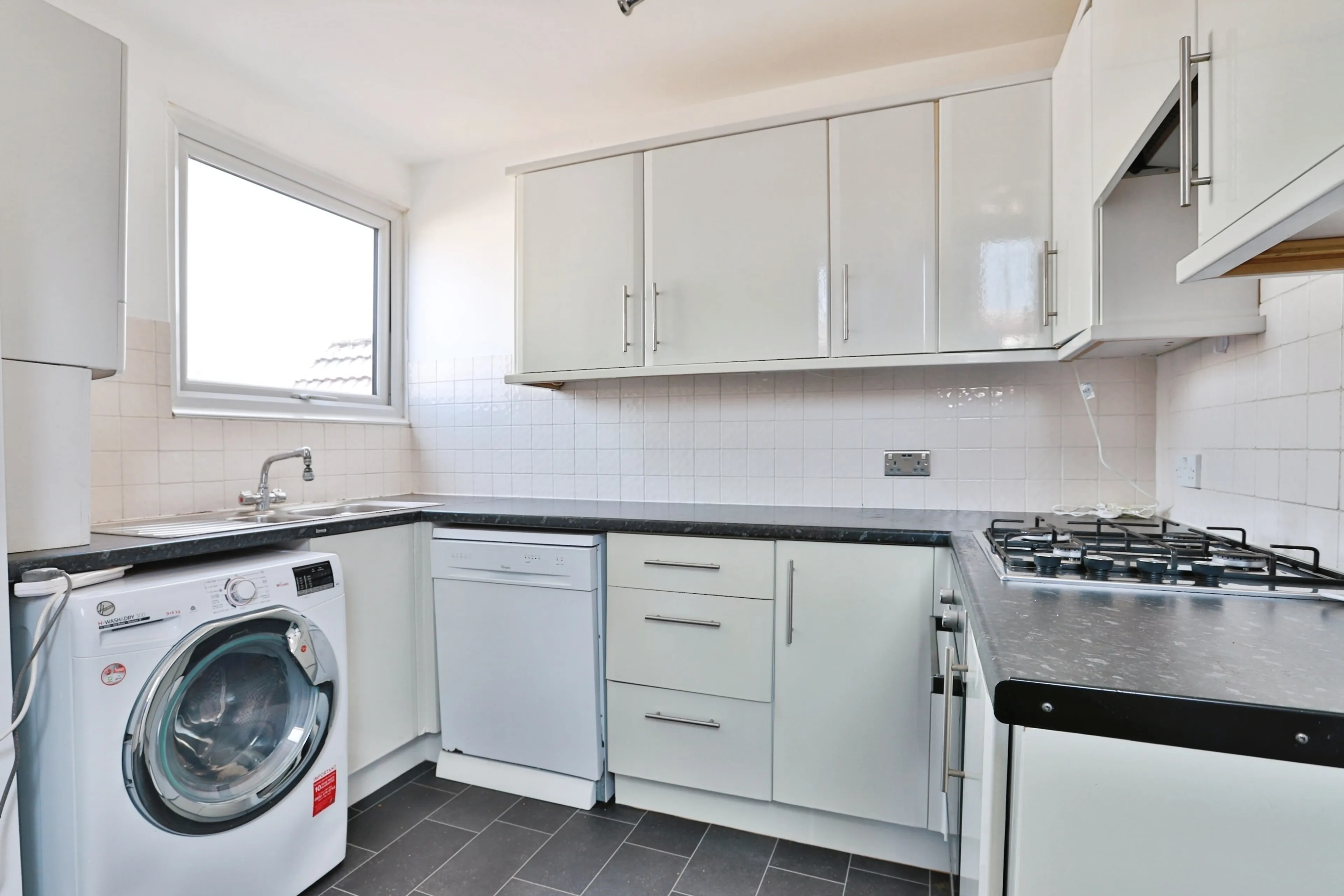 Flat Westby Road in Bournemouth