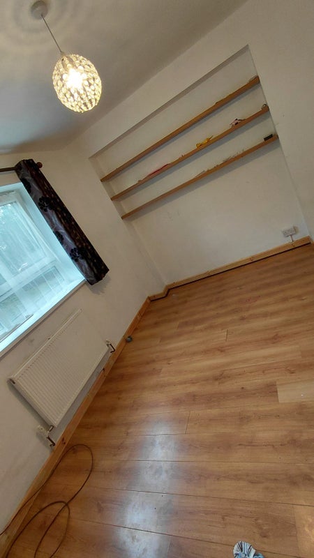 Flat Holderness Way in Greater London