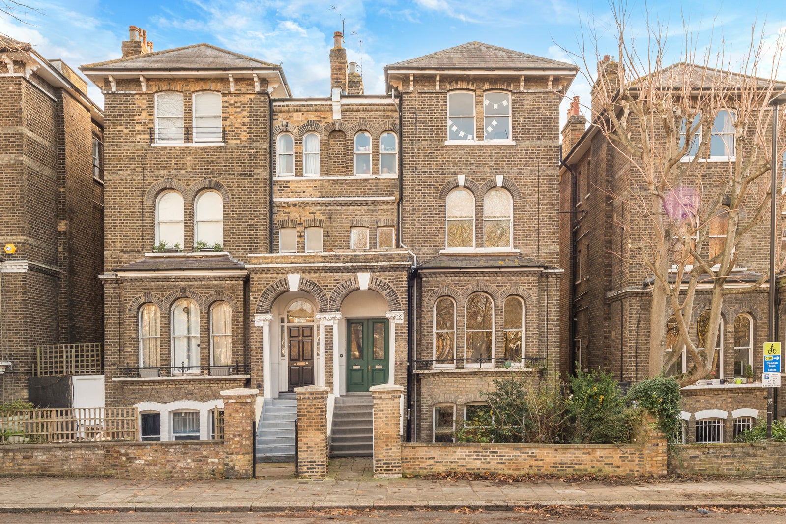 Flat South Villas in Greater London