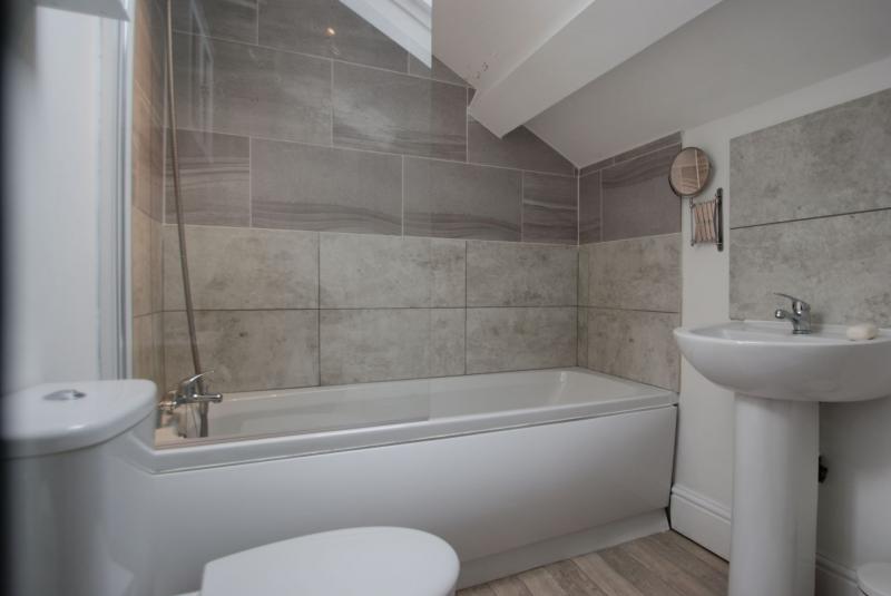 Flat Clarendon Road in Leeds