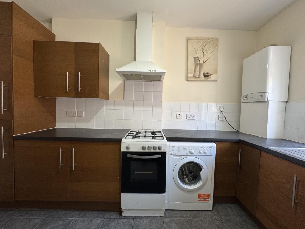 Flat Mare Street in Greater London