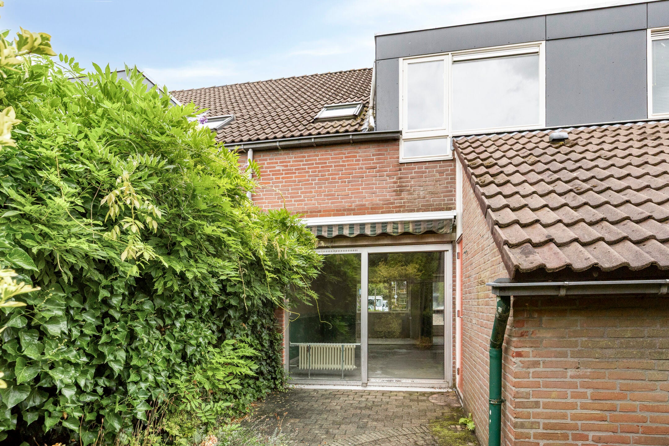 Tussenwoning te koop: Bananengaarde 35, Zoetermeer
