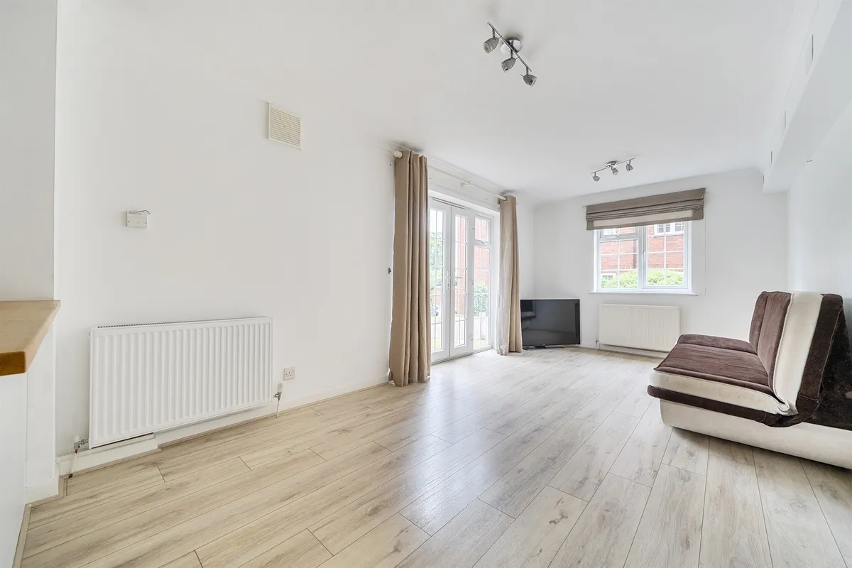Room Cookham Road in Maidenhead