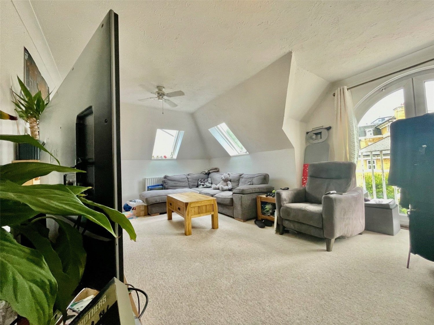 Flat Culverden Park Road in Tunbridge Wells