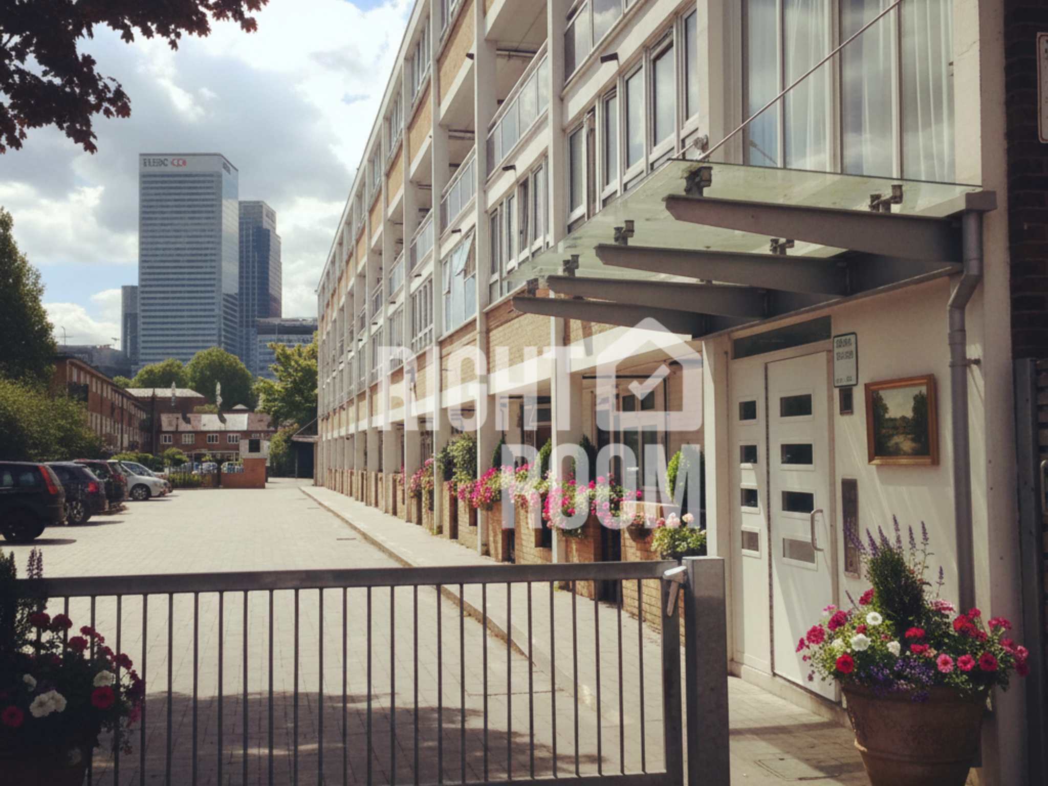 Flat Ricardo Street in Greater London