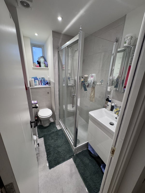 Room Penfold Place in City of Westminster