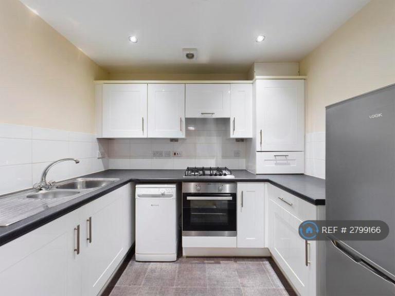 Flat Wallis Place in Maidstone