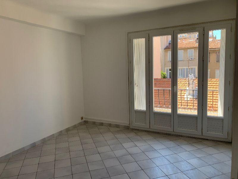 Flat Rue Marignan in Marseille