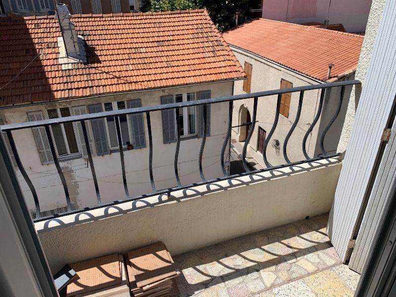 Flat Rue Marignan in Marseille