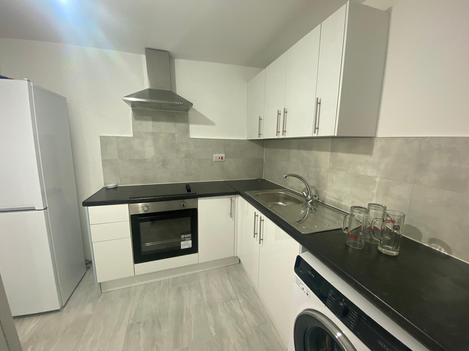 Flat Plashet Grove in Greater London
