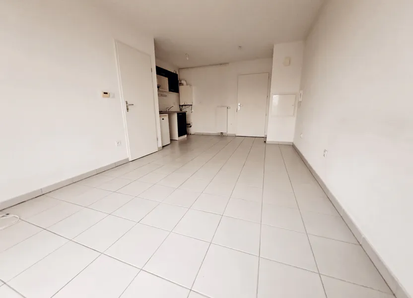 Flat Rue Raoul Huguet in Saint-Quentin