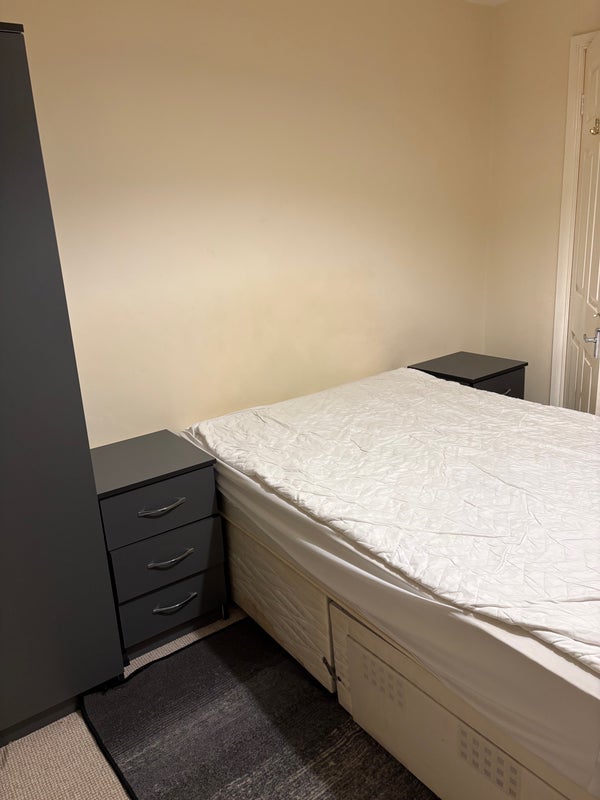 Room Hadrian Gardens in Blaydon on Tyne
