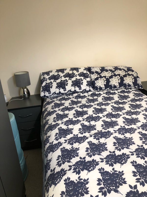 Room Hadrian Gardens in Blaydon on Tyne