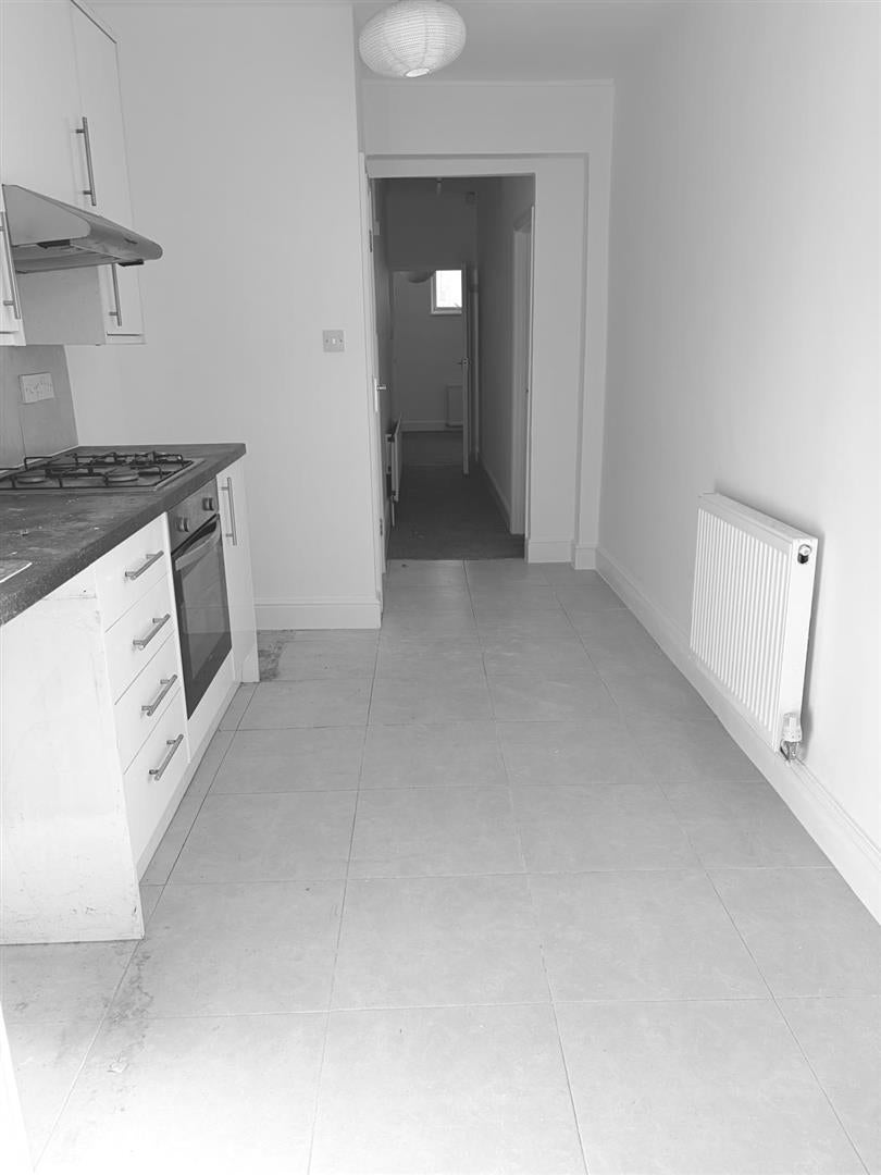 Flat Ecton Street in Northampton