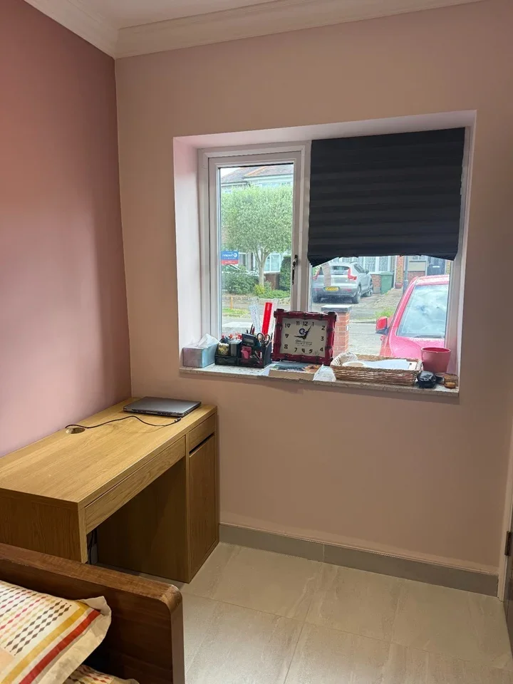 Room Lankers Drive in Greater London