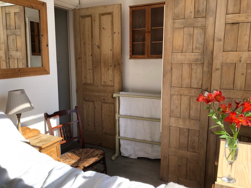 Room Avenue Gardens in Greater London