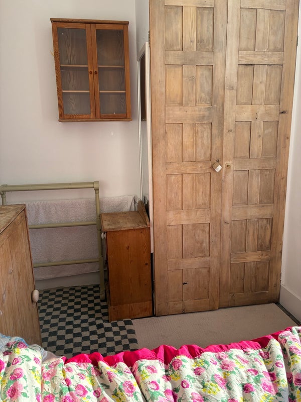 Room Avenue Gardens in Greater London