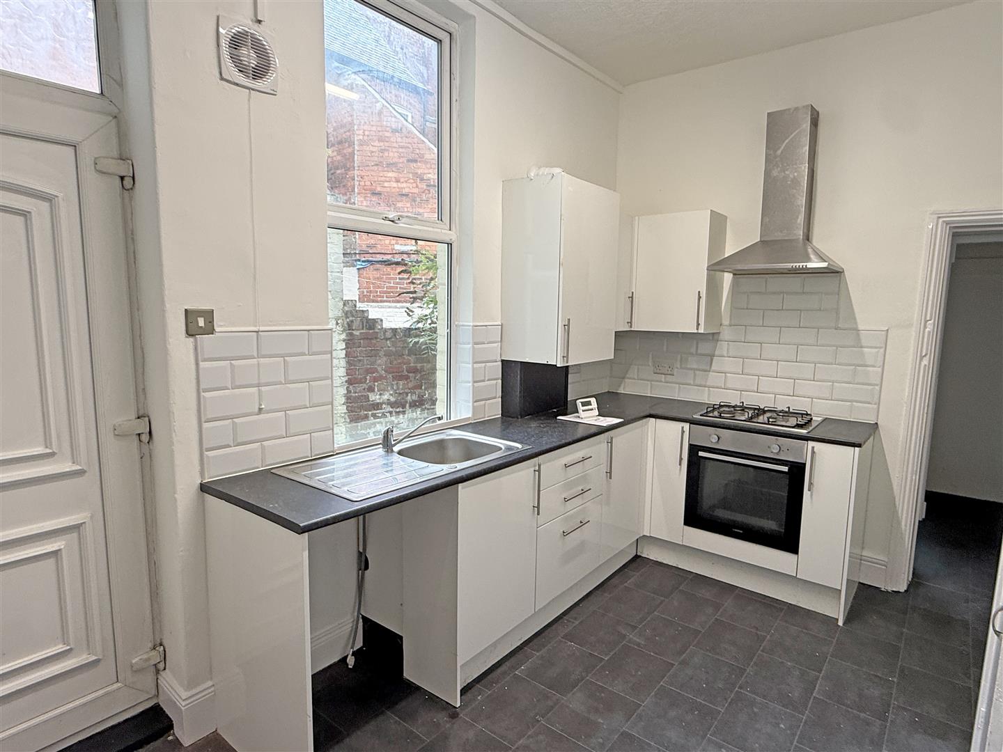 Flat Cleveland Road in North Tyneside