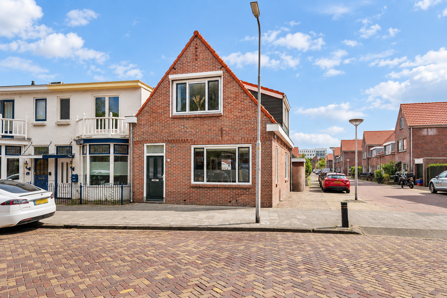 Huis Velserduinweg 147 B in IJmuiden