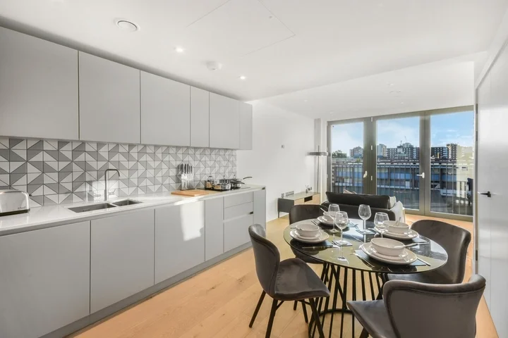 Flat Golden Lane in City of London