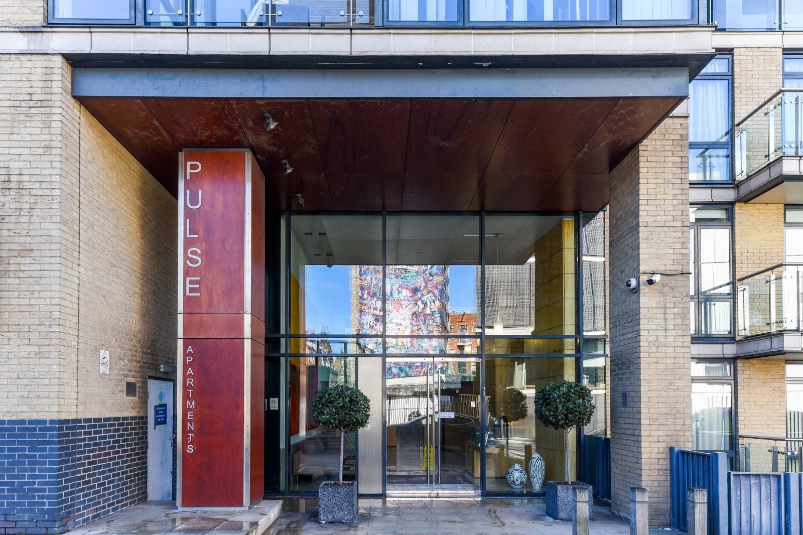 Flat Lymington Road in Greater London