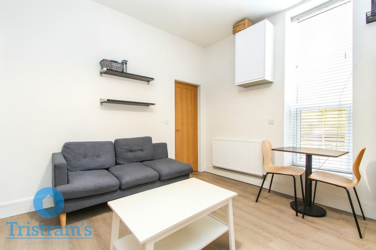 Room Loughborough Road in Rushcliffe