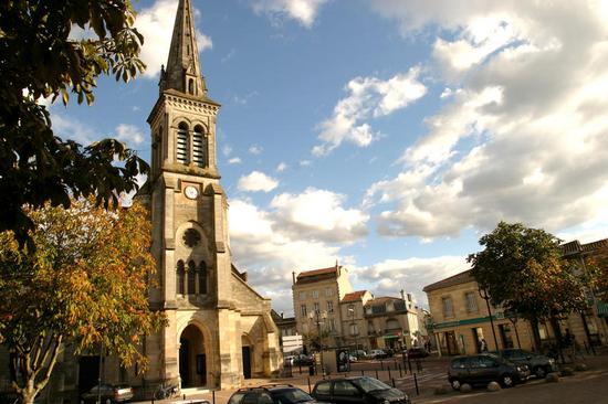 Room Rue des Treilles in Libourne